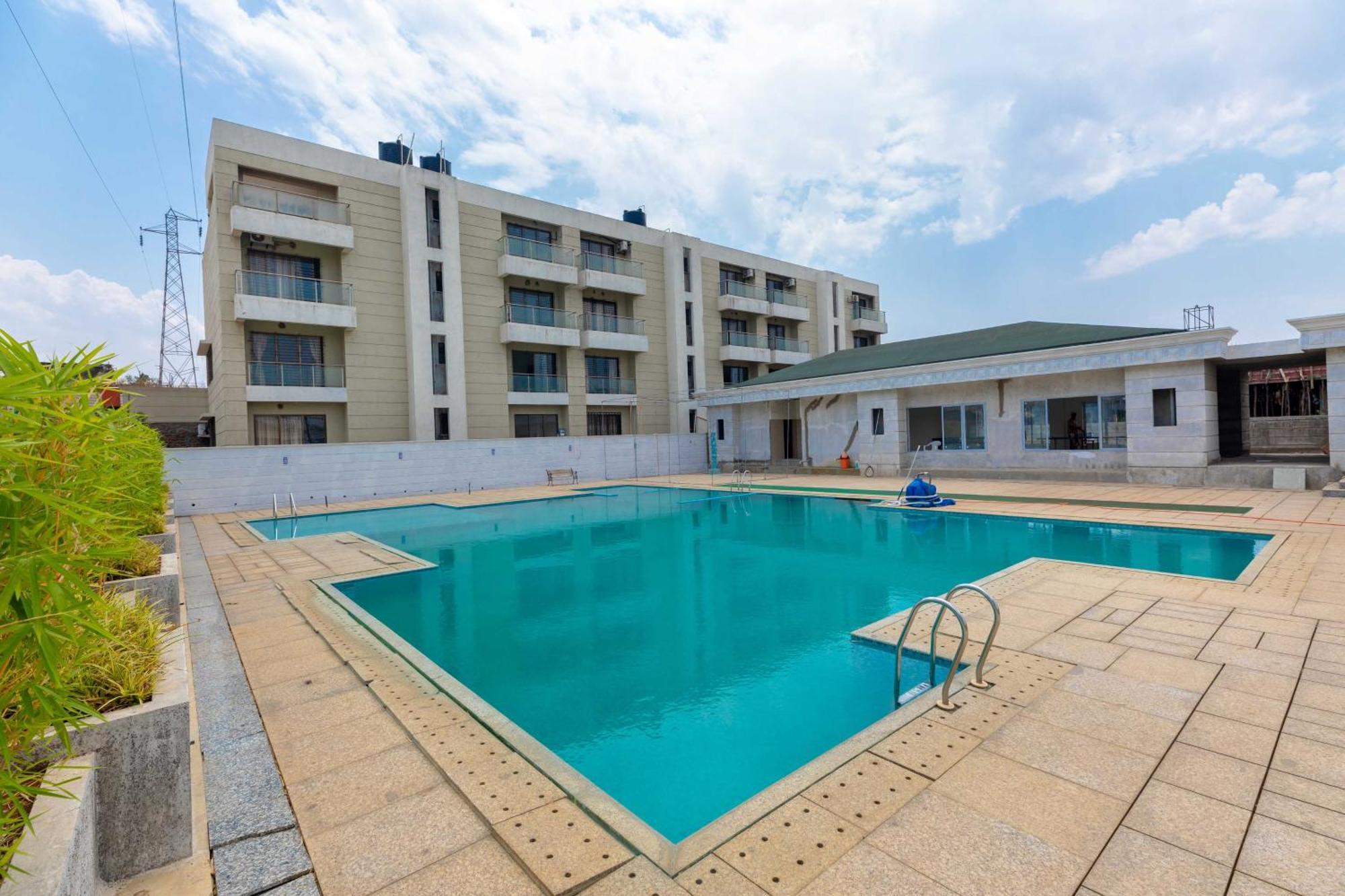 Hotel Vivaant Retreat And Conventions à Igatpuri Extérieur photo